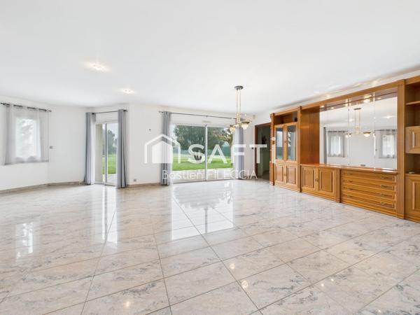 Une villa exceptionnelle avec son terrain de 3246 m2