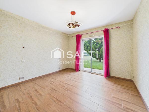 Une villa exceptionnelle avec son terrain de 3246 m2