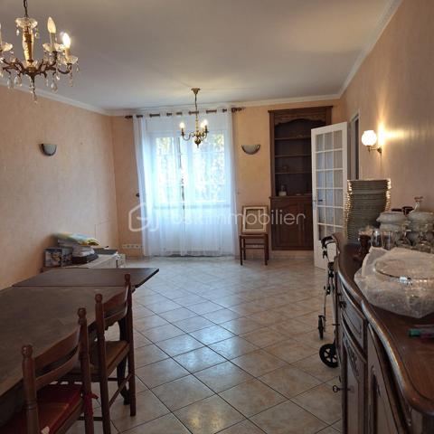 Maison de village de 171 m²