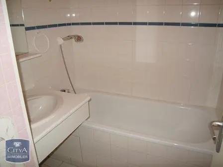 Appartement à louer 2 pièces 50.38m² Arras (62000)