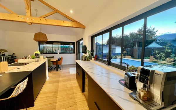 Maison à vendre    5 pièces • 182,60 m2 Pornichet