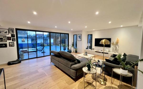 Maison à vendre    5 pièces • 182,60 m2 Pornichet