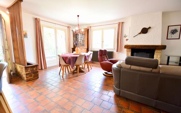 Maison à vendre    3 pièces • 75 m2 Sainte-Foy-lès-Lyon