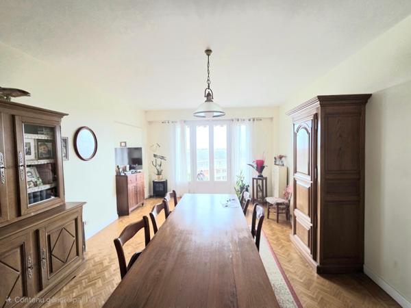 Appartement de 95 m2 avec 2 balcons et vue panoramique