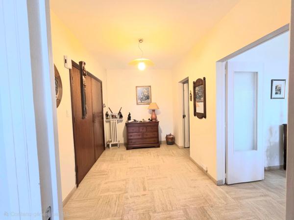Appartement de 95 m2 avec 2 balcons et vue panoramique