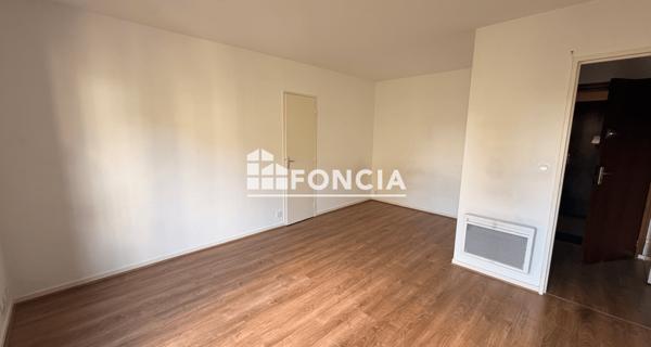 Location Studio 30.13 m² - Angers 49100
