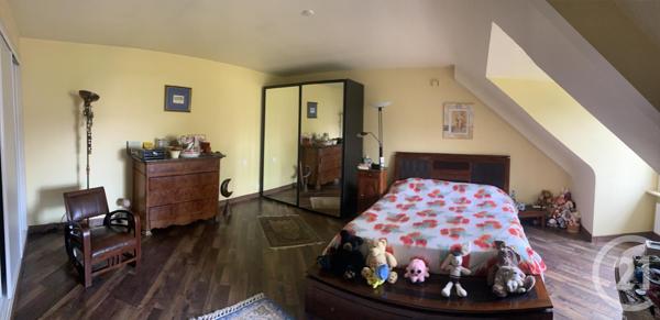 Maison à vendre  8 pièces - 272,24 m2 VITRE - 35