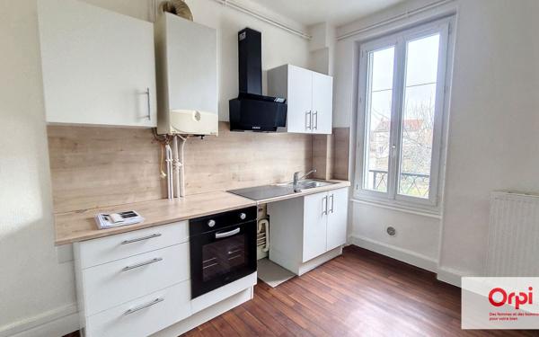 Appartement à louer    1 pièce •  Montluçon