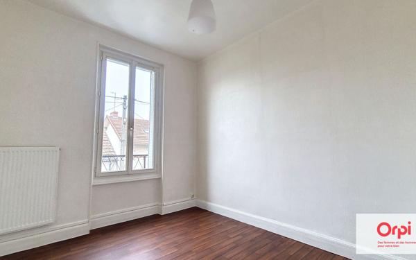 Appartement à louer    1 pièce •  Montluçon