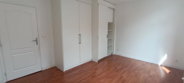Large 1930 - 4 Chambres
