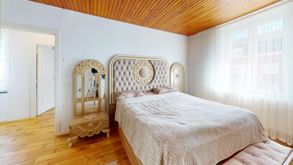 Maison 8 pièces - 310 m² Exclusivité efficity