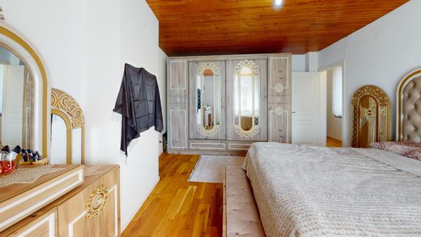 Maison 8 pièces - 310 m² Exclusivité efficity