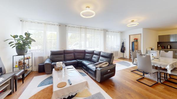 Maison 8 pièces - 310 m² Exclusivité efficity