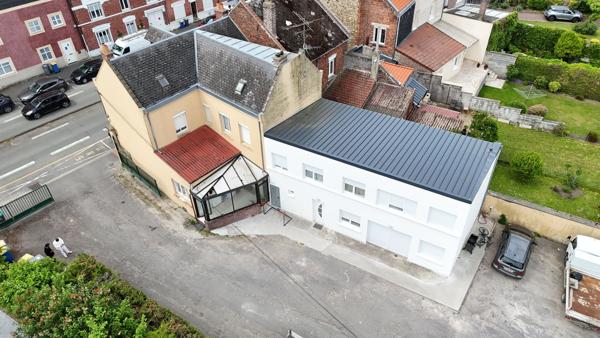 Maison 8 pièces - 310 m² Exclusivité efficity