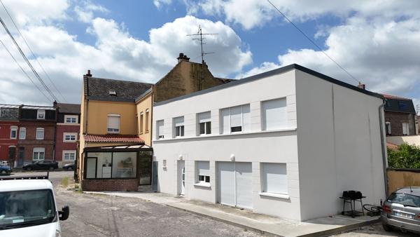 Maison 8 pièces - 310 m² Exclusivité efficity