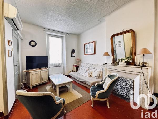 Maison de village 7 pièces de 171 m² à Brue-Auriac (83119)