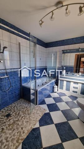 Maison 7 chambres - espace de vie de 65 m²