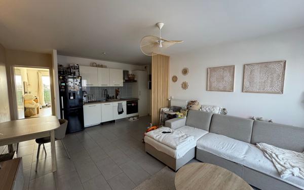 Appartement à vendre    3 pièces • 67,13 m2 Noisy-le-Grand