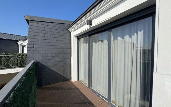 Appartement à vendre    3 pièces • 67,13 m2 Noisy-le-Grand