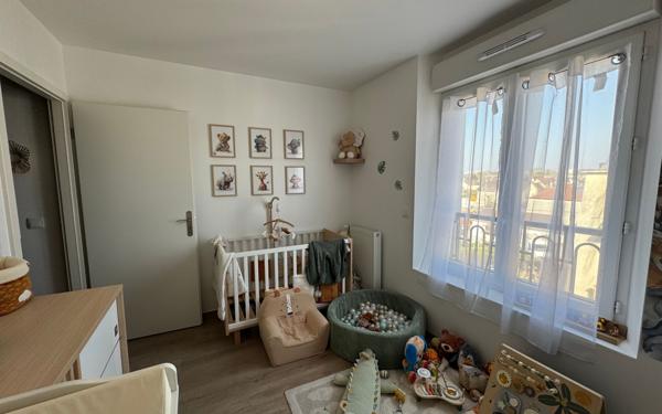 Appartement à vendre    3 pièces • 67,13 m2 Noisy-le-Grand