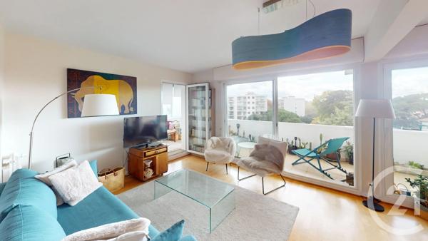Appartement F3 à vendre  3 pièces - 73,80 m 2   BIARRITZ  - 64