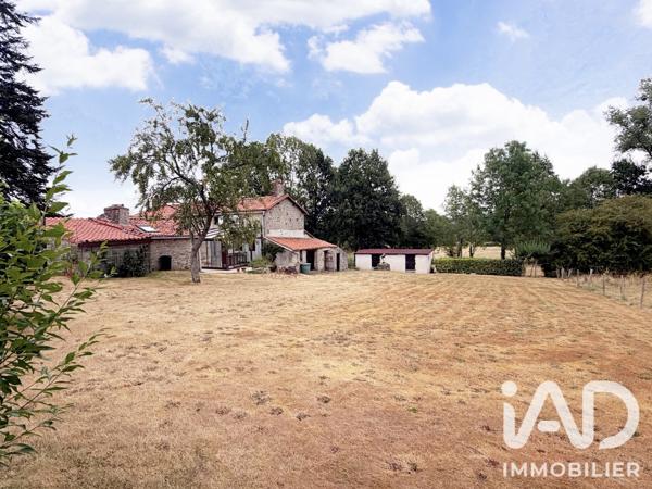 Maison à vendre 7 pièces 147 m² Vernoux-en-Gâtine