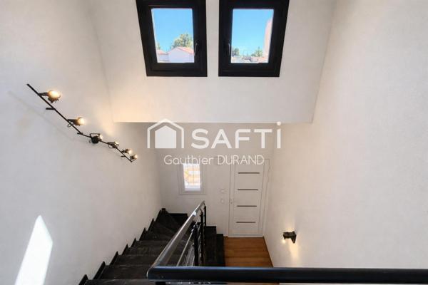 Bien rare sur le secteur : villa 4 chambres avec suite en rez-de-chaussée, piscine et sous-sol aménageable.