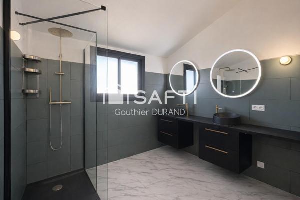 Bien rare sur le secteur : villa 4 chambres avec suite en rez-de-chaussée, piscine et sous-sol aménageable.