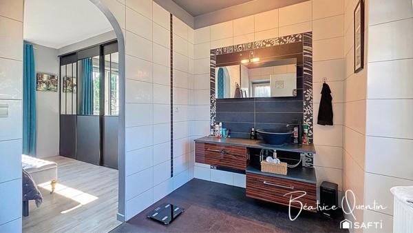 Maison de charme avec dépendance et potentiel rare