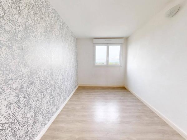 Appartement de Type T3 - Balcon & Ascenseur