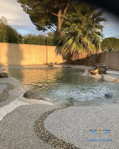 BAILLARGUES-TRES BELLE MAISON 4 CHAMBRES-PISCINE-GARAGE-TERRAIN 400 M2