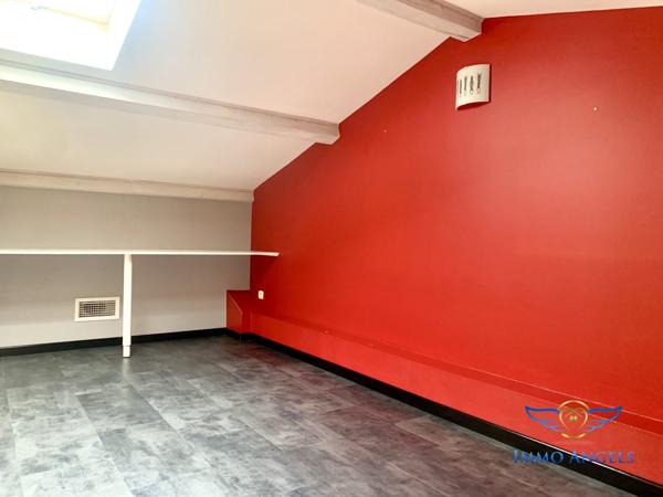 BAILLARGUES-TRES BELLE MAISON 4 CHAMBRES-PISCINE-GARAGE-TERRAIN 400 M2