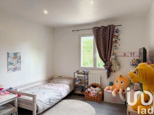 Maison à vendre 10 pièces 297 m² Saint-Genis-Laval