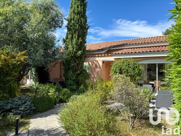 Maison à vendre 10 pièces 297 m² Saint-Genis-Laval