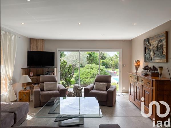 Maison à vendre 10 pièces 297 m² Saint-Genis-Laval