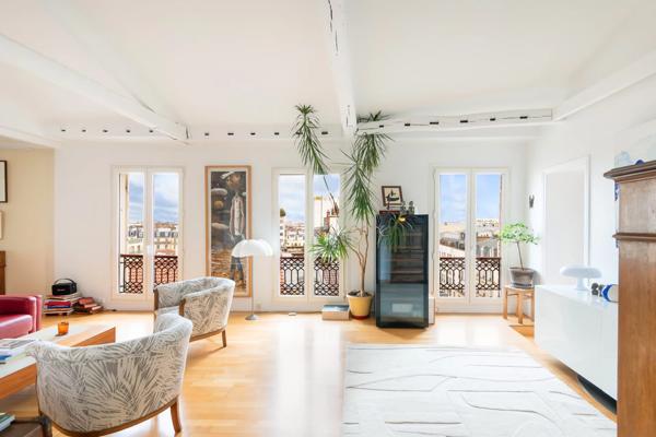 Appartement Paris 18e - CLIGNANCOURT / CUSTINE