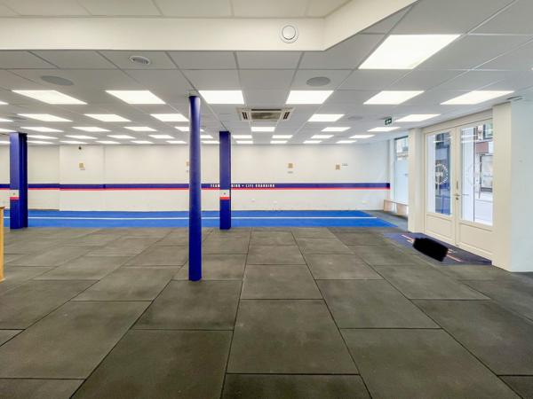 Paris 2ème - À LOUER - Local commercial haut de gamme de 280 m²