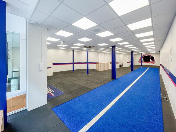 Paris 2ème - À LOUER - Local commercial haut de gamme de 280 m²