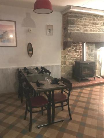 Local Commercial à GENETS, 50530 - 5 pièces 124m²