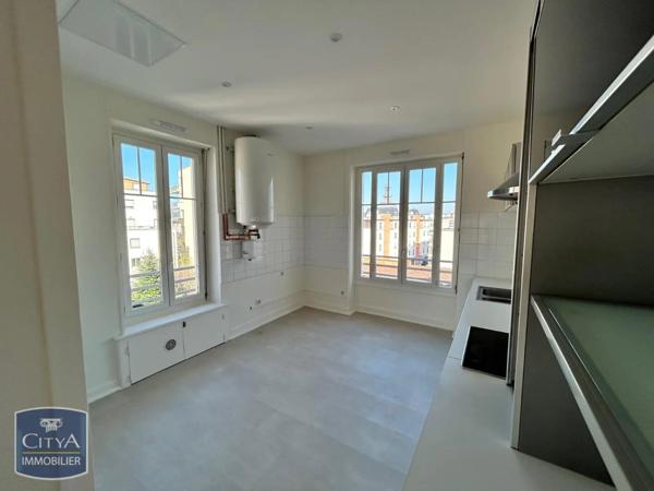 Appartement à louer 3 pièces 70.32m²