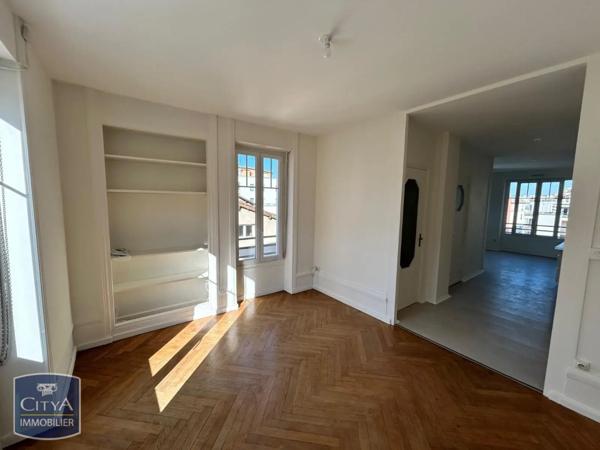 Appartement à louer 3 pièces 70.32m²