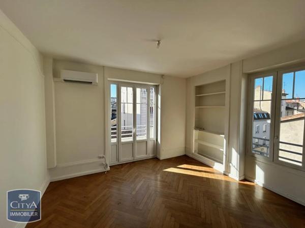 Appartement à louer 3 pièces 70.32m²