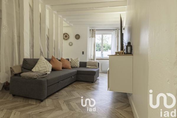 Duplex 3 pièces de 67 m² à Poissy (78300)