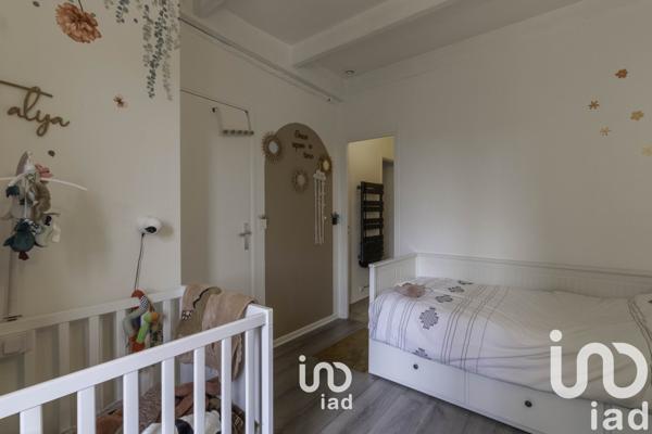 Duplex 3 pièces de 67 m² à Poissy (78300)