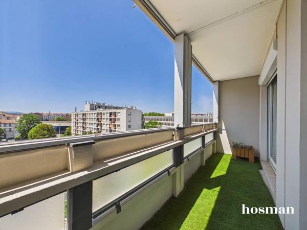 Lumineux appartement T3 de 71,64 m² - balcon - belle vue dégagée - Rue Hippolyte Kahn, Villeurbanne