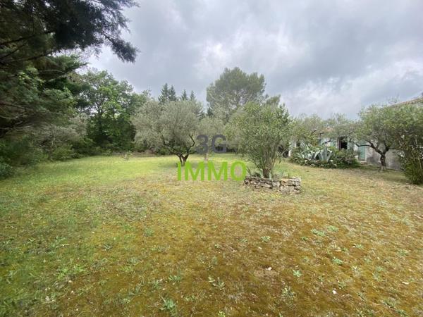 Vente / Maison de plain-pied à Uzès (30700)