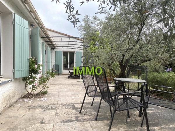 Vente / Maison de plain-pied à Uzès (30700)