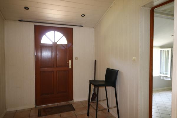 Maison De Village