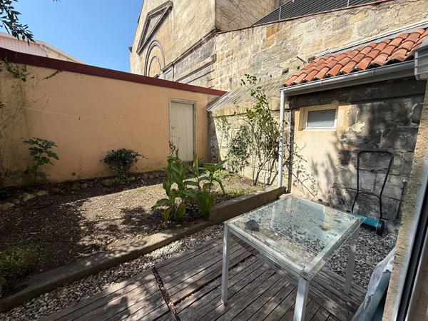 Appartement T1bis et son Jardin Privatif à Bordeaux Sainte Croix