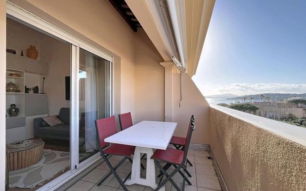 Appartement à vendre    3 pièces • 62 m2 Sainte-Maxime